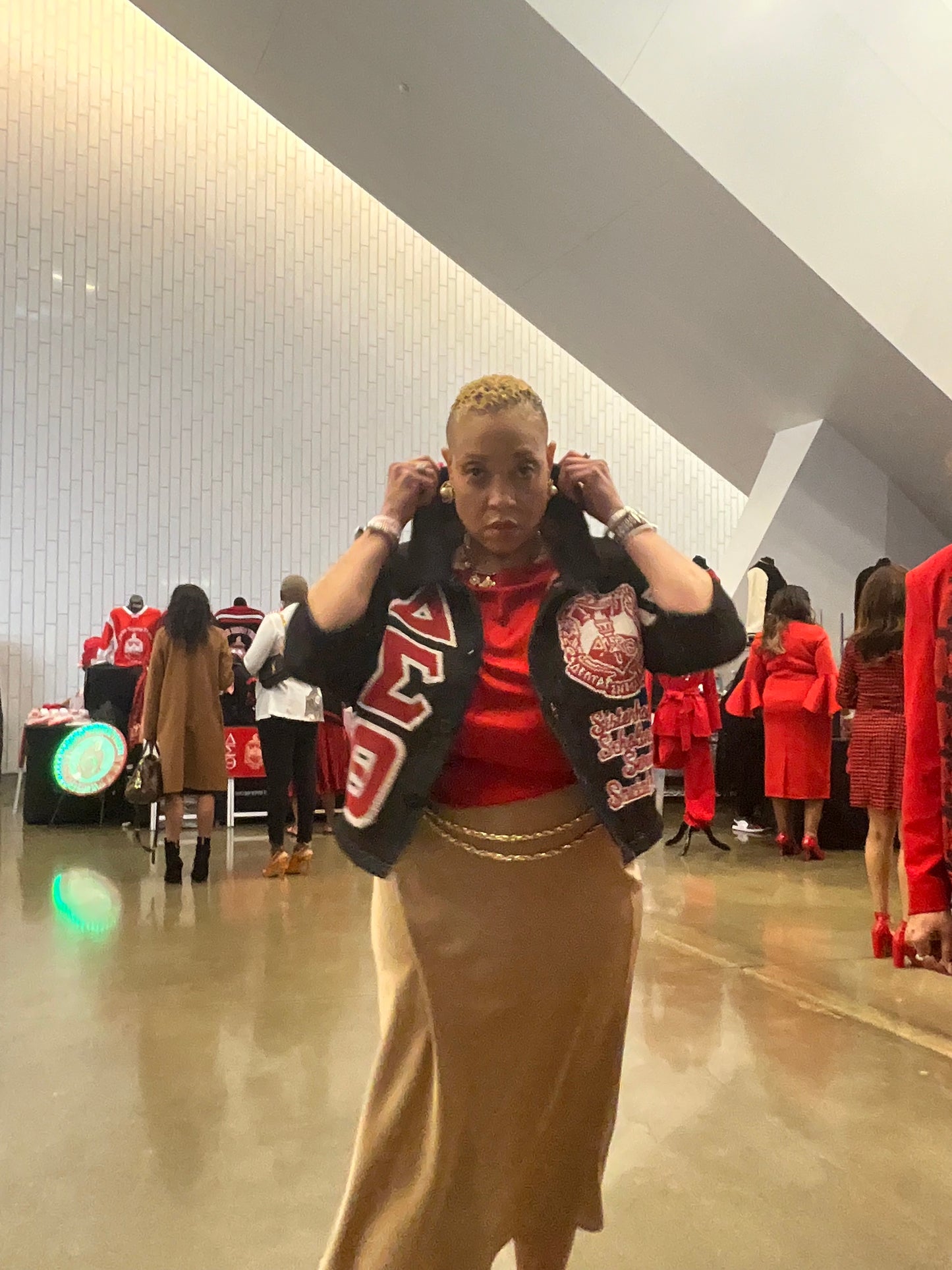 Delta Sigma Theta Sorority, Inc. Black Tapestry Shirt